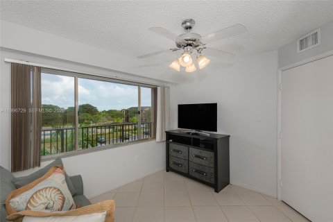 Condominio en alquiler en Pembroke Pines, Florida, 2 dormitorios, 112.13 m2 № 2060840 - foto 21