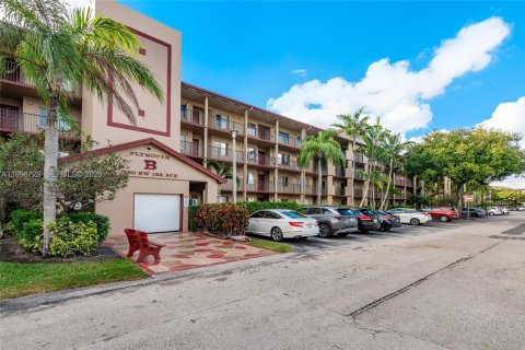 Condominio en alquiler en Pembroke Pines, Florida, 2 dormitorios, 112.13 m2 № 2060840 - foto 28