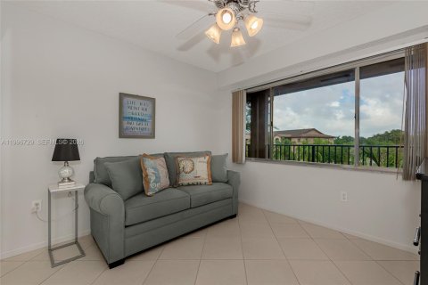 Condominio en alquiler en Pembroke Pines, Florida, 2 dormitorios, 112.13 m2 № 2060840 - foto 20