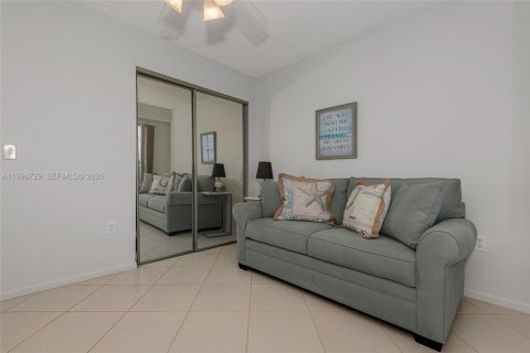 Condominio en alquiler en Pembroke Pines, Florida, 2 dormitorios, 112.13 m2 № 2060840 - foto 23