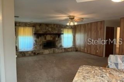 House in Winter Haven, Florida 3 bedrooms, 167.41 sq.m. № 2097141 - photo 3