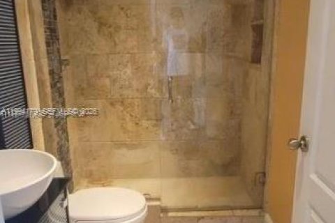 Adosado en venta en Miramar, Florida, 3 dormitorios, 117.99 m2 № 2055855 - foto 6