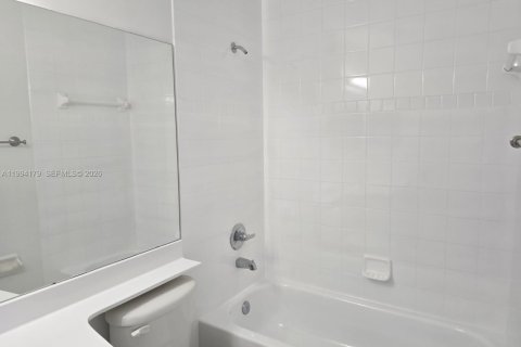 Adosado en venta en Miramar, Florida, 3 dormitorios, 117.99 m2 № 2055855 - foto 23