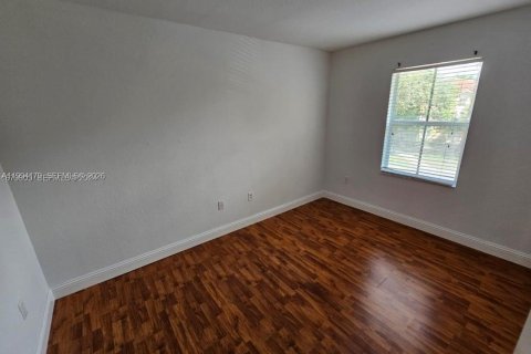 Adosado en venta en Miramar, Florida, 3 dormitorios, 117.99 m2 № 2055855 - foto 9