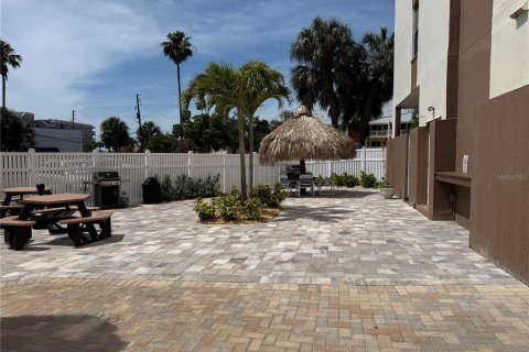 Condo in Clearwater, Florida, 2 rooms № 2166763 - photo 29