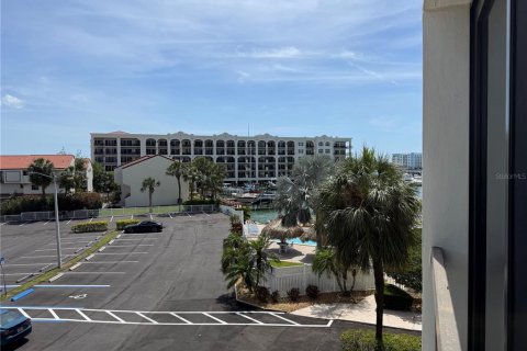 Condo in Clearwater, Florida, 2 rooms № 2166763 - photo 22