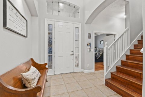 House in St. Lucie, Florida 5 bedrooms, 328.5 sq.m. № 2087112 - photo 8