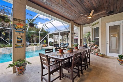 House in St. Lucie, Florida 5 bedrooms, 328.5 sq.m. № 2087112 - photo 4