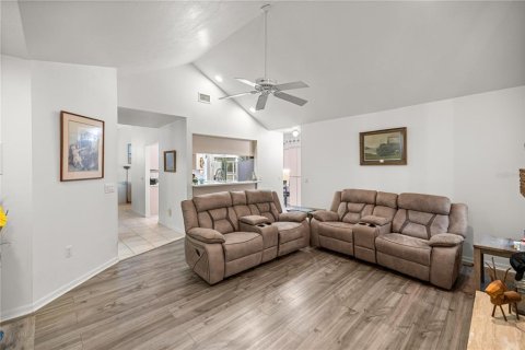 Casa en venta en Dunnellon, Florida, 3 dormitorios, 204.2 m2 № 1750509 - foto 9