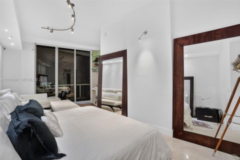 Copropriété à vendre à Sunny Isles Beach, Floride: 2 chambres, 205.13 m2 № 2417435 - photo 30