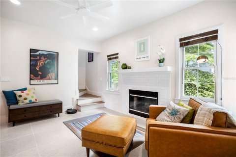 Casa en venta en Saint Petersburg, Florida, 3 dormitorios, 205.04 m2 № 1857838 - foto 21