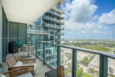 Condo in Miami, Florida, 1 bedroom  № 1998353 - photo 13