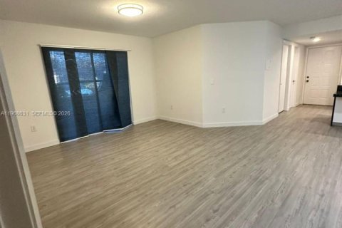 Apartment in Doral, Florida 2 bedrooms, 86.03 sq.m. № 2042708 - photo 7