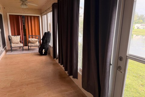 Condominio en venta en West Palm Beach, Florida, 2 dormitorios, 120.96 m2 № 2181463 - foto 21