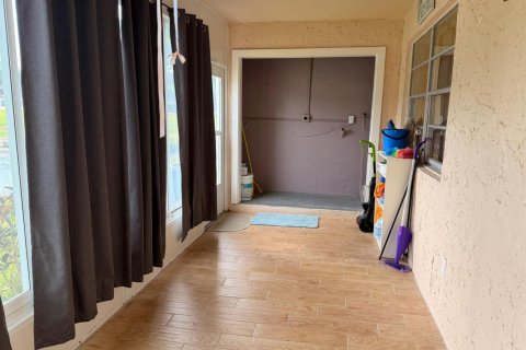 Condominio en venta en West Palm Beach, Florida, 2 dormitorios, 120.96 m2 № 2181463 - foto 20
