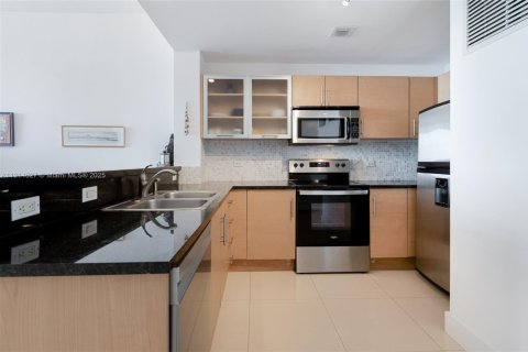 Купить кондоминиум в Майами, Флорида 1 спальня, 78.97м2, № 1971520 - фото 10