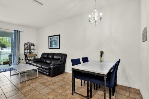 Touwnhouse à vendre à Pinellas Park, Floride: 3 chambres, 139.35 m2 № 2277048 - photo 6