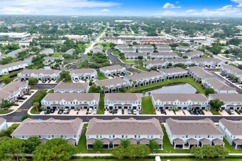 Touwnhouse à vendre à Pinellas Park, Floride: 3 chambres, 139.35 m2 № 2277048 - photo 22