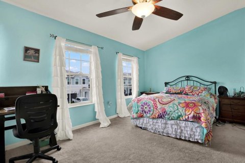 Touwnhouse à vendre à Pinellas Park, Floride: 3 chambres, 139.35 m2 № 2277048 - photo 9