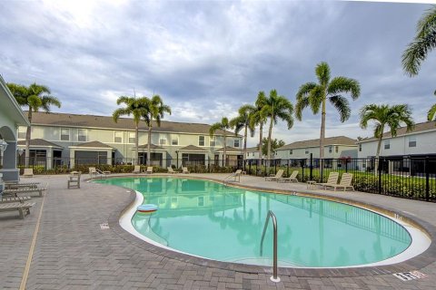 Touwnhouse à vendre à Pinellas Park, Floride: 3 chambres, 139.35 m2 № 2277048 - photo 26