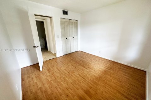 Copropriété à louer à Lake Worth, Floride: 2 chambres, 68.28 m2 № 2065530 - photo 22