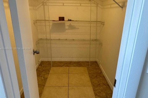 Copropriété à louer à Lake Worth, Floride: 2 chambres, 68.28 m2 № 2065530 - photo 15