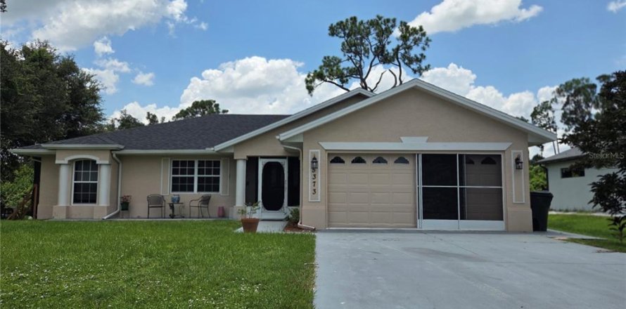Casa en North Port, Florida 3 dormitorios, 133.5 m2 № 1850935