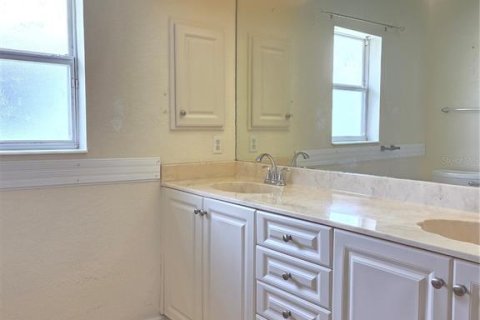 Casa en venta en North Port, Florida, 3 dormitorios, 133.5 m2 № 1850935 - foto 28