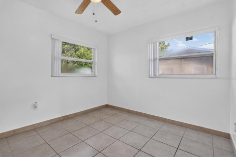 Villa ou maison à vendre à Orlando, Floride: 3 chambres, 116.31 m2 № 2339653 - photo 26