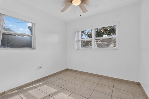 Villa ou maison à vendre à Orlando, Floride: 3 chambres, 116.31 m2 № 2339653 - photo 30