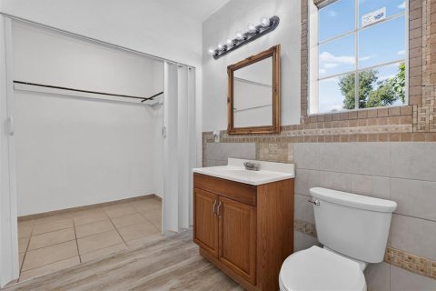 Villa ou maison à vendre à Orlando, Floride: 3 chambres, 116.31 m2 № 2339653 - photo 17