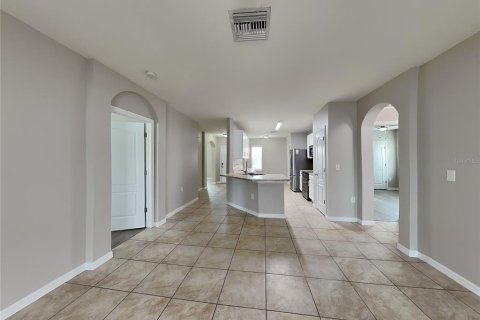 House in Plant City, Florida 3 bedrooms, 143.63 sq.m. № 1911021 - photo 3