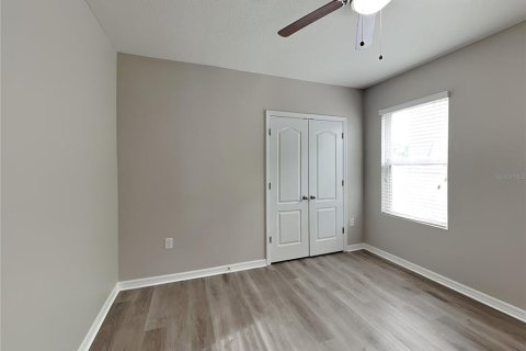 House in Plant City, Florida 3 bedrooms, 143.63 sq.m. № 1911021 - photo 11