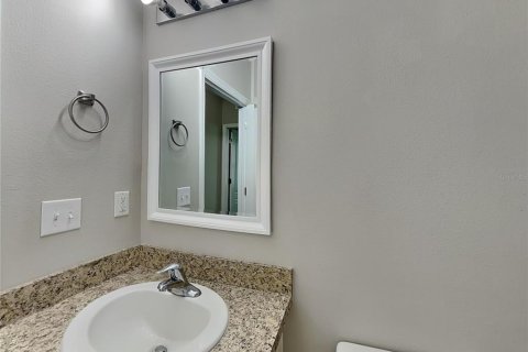 House in Plant City, Florida 3 bedrooms, 143.63 sq.m. № 1911021 - photo 12