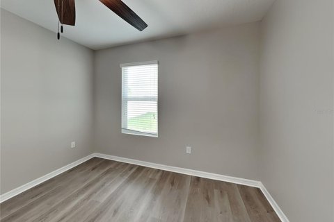 House in Plant City, Florida 3 bedrooms, 143.63 sq.m. № 1911021 - photo 9