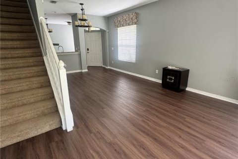 Townhouse in Tampa, Florida 2 bedrooms, 156.35 sq.m. № 2094417 - photo 5