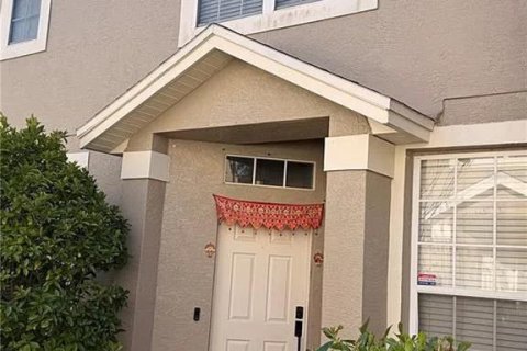 Townhouse in Tampa, Florida 2 bedrooms, 156.35 sq.m. № 2094417 - photo 2