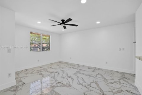 Купить кондоминиум в Помпано-Бич, Флорида 1 спальня, 72.93м2, № 2067748 - фото 6