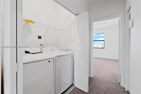 Townhouse in Homestead, Florida 3 bedrooms, 133.97 sq.m. № 1952284 - photo 22