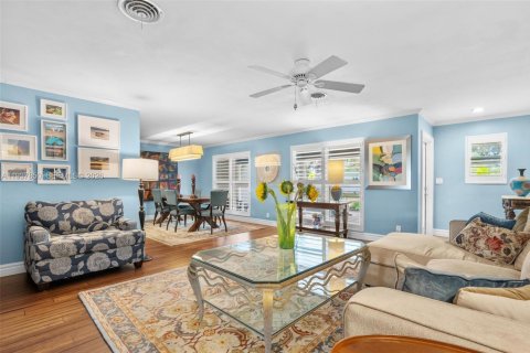 Villa ou maison à vendre à Fort Lauderdale, Floride: 3 chambres, 157.1 m2 № 2000206 - photo 12
