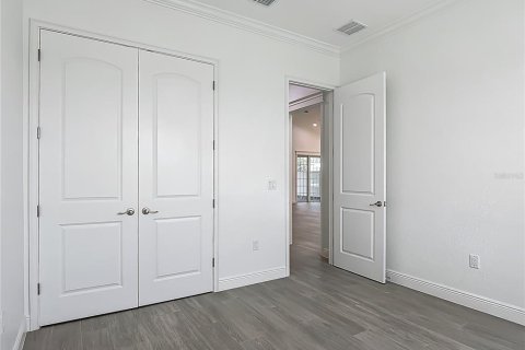 House in Wildwood, Florida 3 bedrooms, 191.75 sq.m. № 1780795 - photo 26