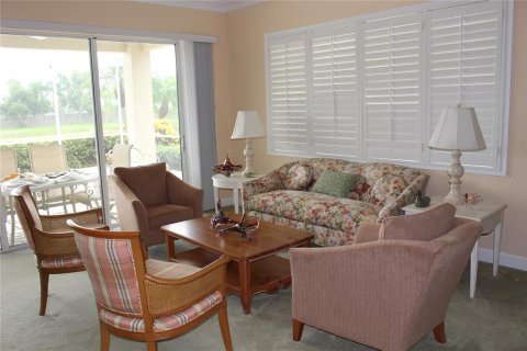 Villa ou maison à vendre à Bradenton, Floride: 2 chambres, 173.82 m2 № 2295053 - photo 16