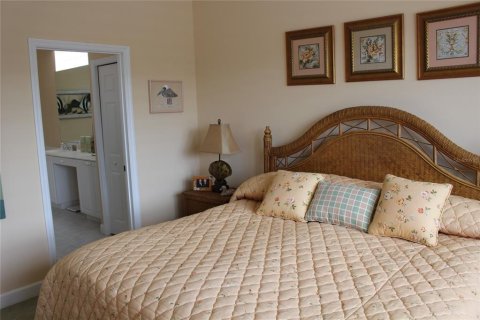 Villa ou maison à vendre à Bradenton, Floride: 2 chambres, 173.82 m2 № 2295053 - photo 18