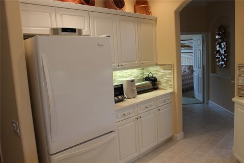 Villa ou maison à vendre à Bradenton, Floride: 2 chambres, 173.82 m2 № 2295053 - photo 11