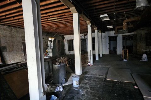 Propiedad comercial en alquiler en Jacksonville, Florida, 1090.12 m2 № 1363135 - foto 2