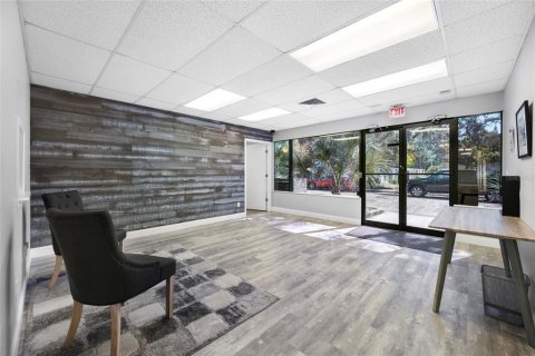 Immobilier commercial à vendre à Largo, Floride: 284.28 m2 № 2423967 - photo 6