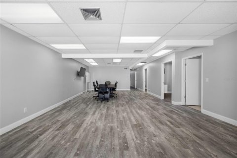 Immobilier commercial à vendre à Largo, Floride: 284.28 m2 № 2423967 - photo 24