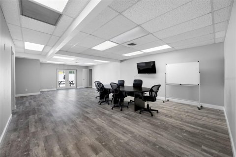 Immobilier commercial à vendre à Largo, Floride: 284.28 m2 № 2423967 - photo 21