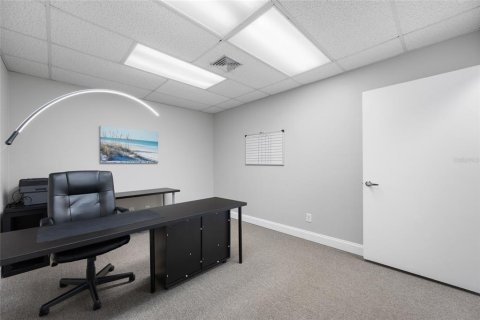 Immobilier commercial à vendre à Largo, Floride: 284.28 m2 № 2423967 - photo 28