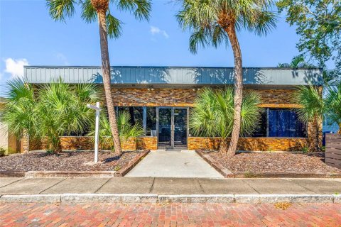 Immobilier commercial à Largo, Floride 284.28 m2 № 2423967